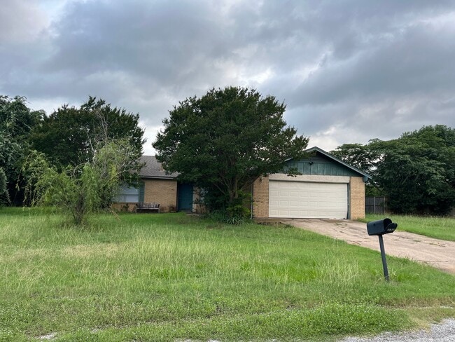 Building Photo - 4014 Mountain Vista Dr