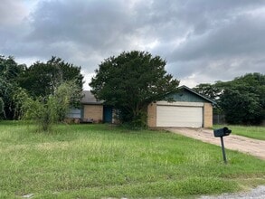 Building Photo - 4014 Mountain Vista Dr