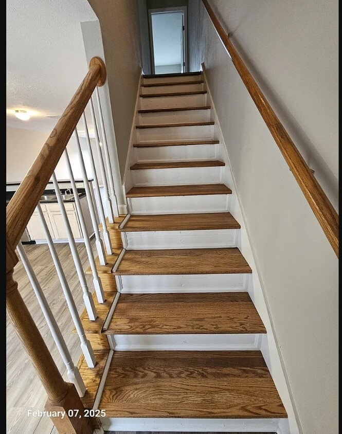 Building Photo - 303 Stewarts Landing Cir