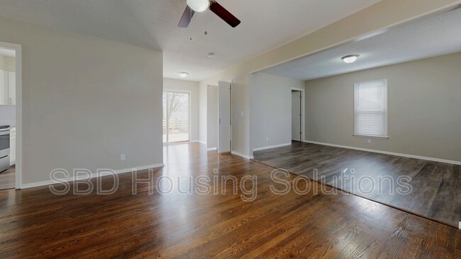 Foto del edificio - 4025 S Pleasant St