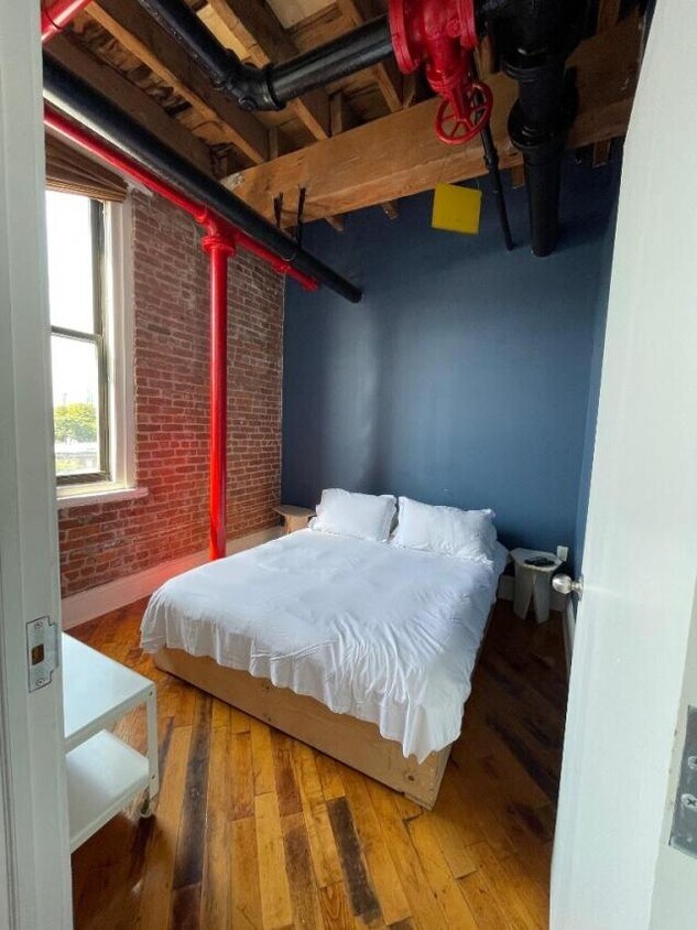 101 Sutton St Unit 417, Brooklyn, NY 11222 Condo for Rent in Brooklyn