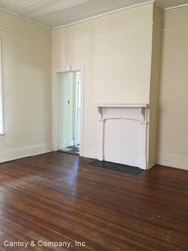 Building Photo - 518 Whaley St