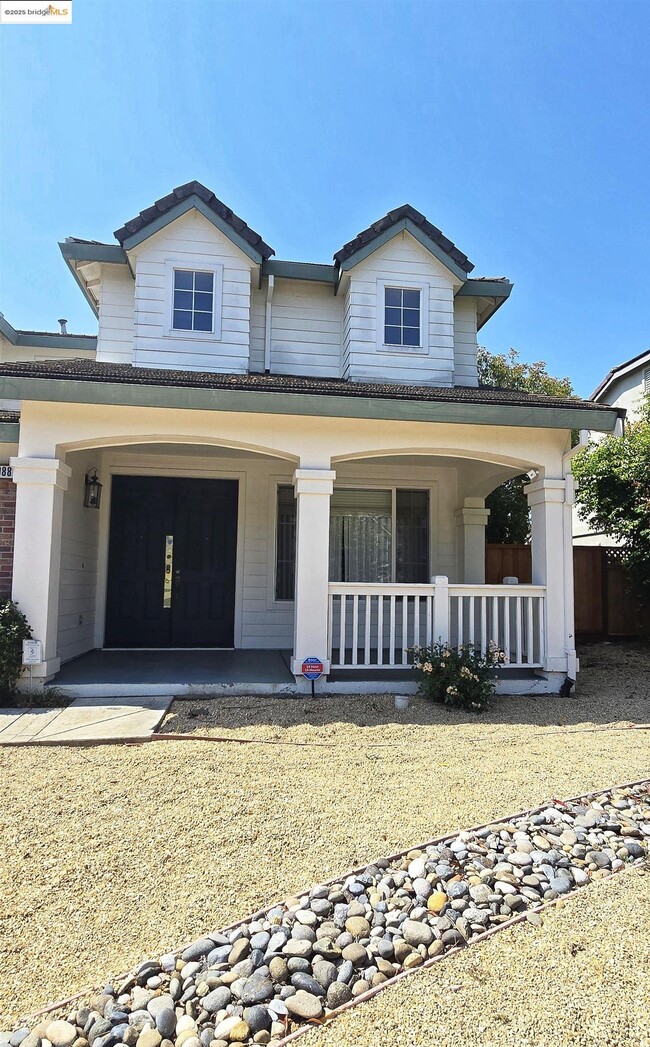Building Photo - 988 Chamomile Ln