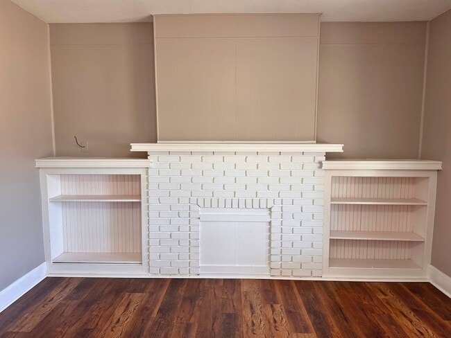 Foto del edificio - 1710 Monroe St