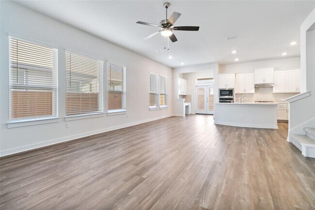 Foto del edificio - 217 Snowbell St