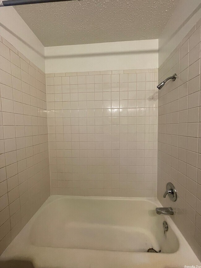 Foto del edificio - 4512 W 29th St