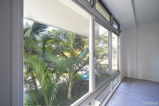 Building Photo - 1515 Nuuanu Ave