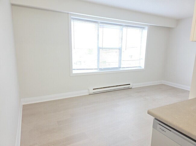 Photo du bâtiment - 249 Drew St