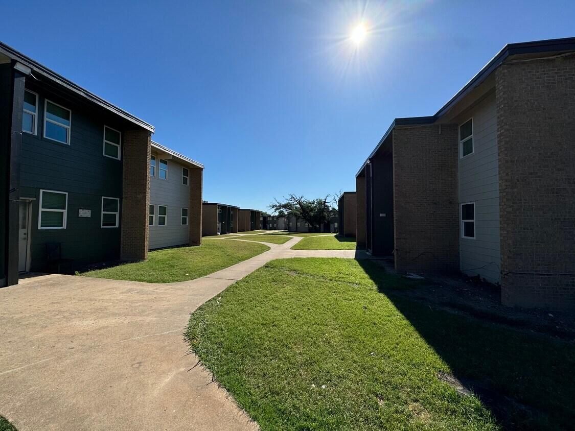 Foto principal - Belle Oaks Apartments
