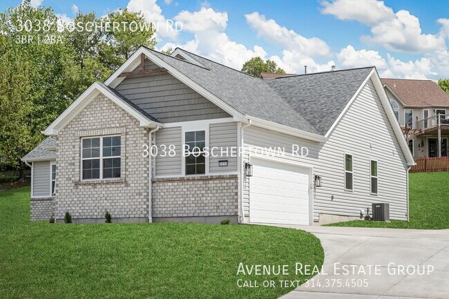 Building Photo - You won't want to miss out on this one