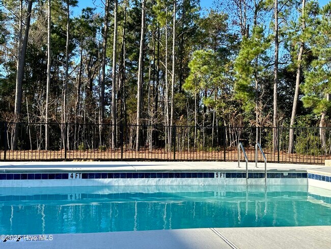 Building Photo - 69 Outrigger Dr