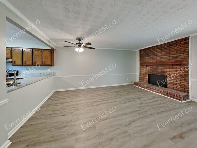 Foto del edificio - 102 Palisades Pointe