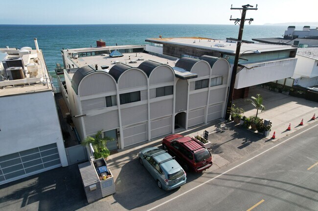 Building Photo - 25234 Malibu Rd