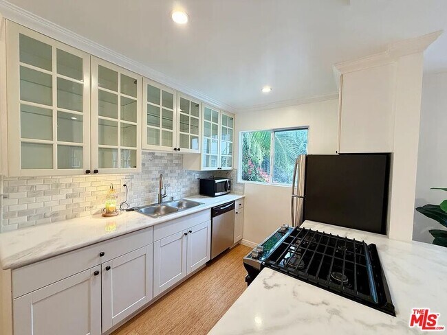 Foto del edificio - 1027 20th St