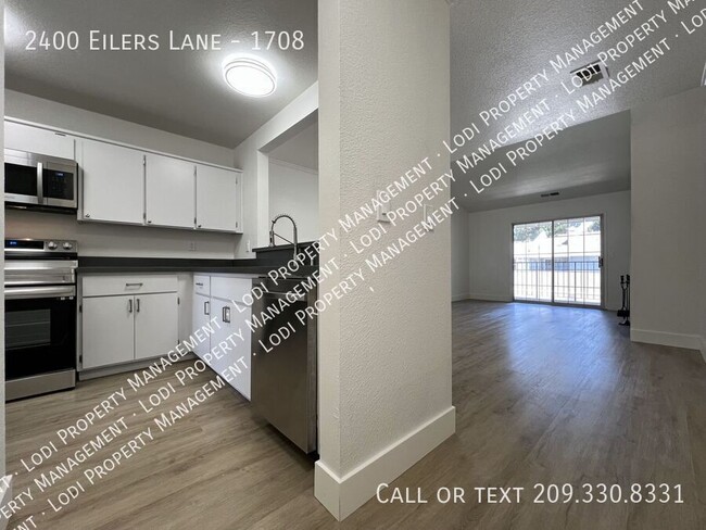 Building Photo - 2400 Eilers Ln