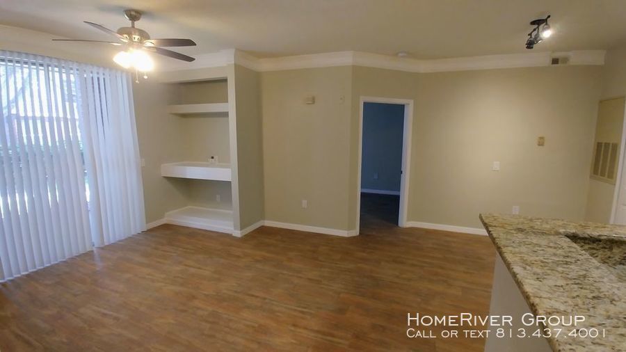 Foto principal - 8301 Elm Park Dr