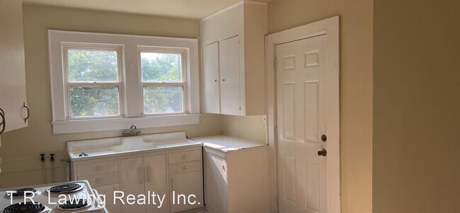 Building Photo - 3 br, 2 bath House - 525 South Dekalb Street