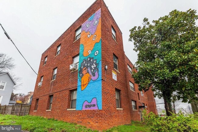 Building Photo - 2100 Channing St NE