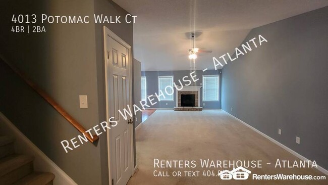 Building Photo - Move In Ready! Spacious 3 Bedroom w/ Bonus...