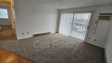 Building Photo - 2815 E 27th Ave