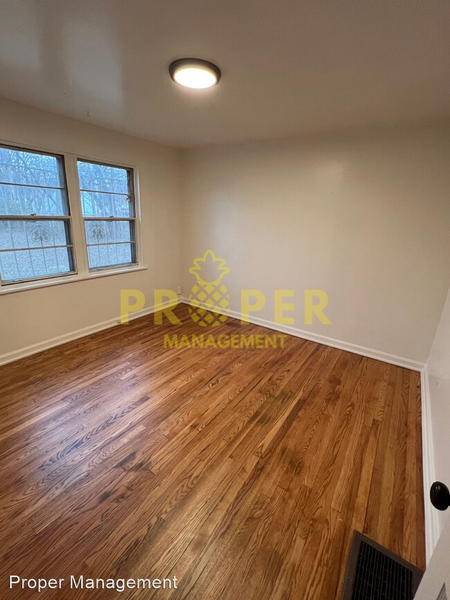 Building Photo - 3 br, 1 bath House - 3207 Cornell Dr