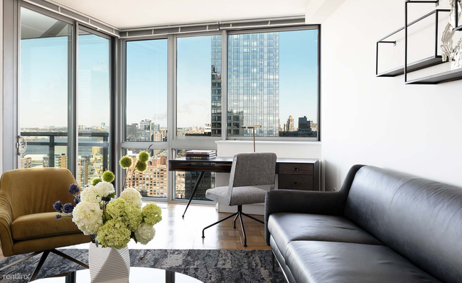 Foto del edificio - 2 br, 2 bath  - 515 W 37th St T