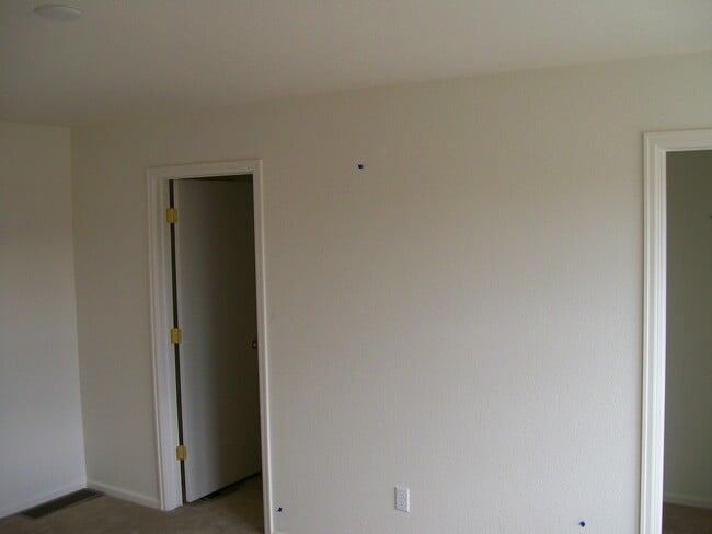 Building Photo - 2362 Morningview Ln