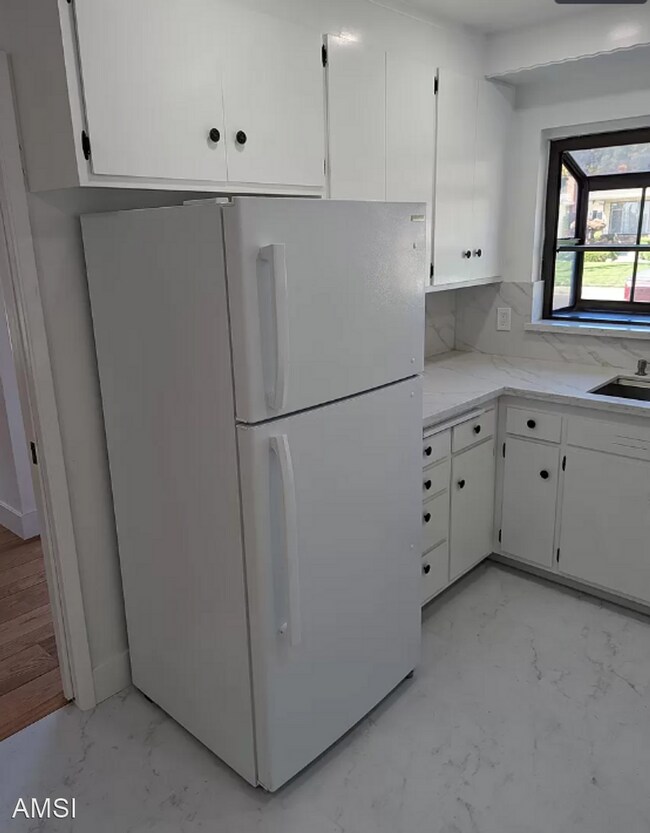 Building Photo - 3 br, 2 bath House - 3307 Lenard Dr