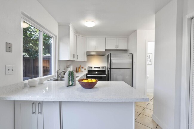 Building Photo - 5388 Fig Grove Ct