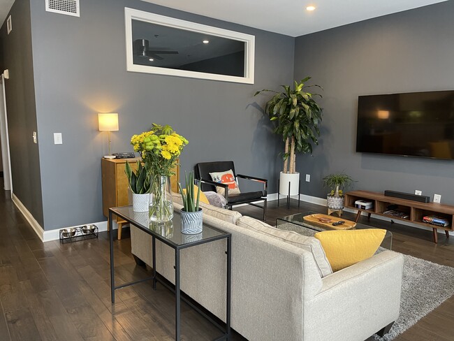 Foto del edificio - 825 N 4th St