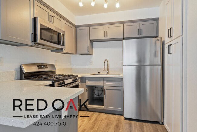 Building Photo - ~1 Month FREE~ Incredible Two Bedroom with...