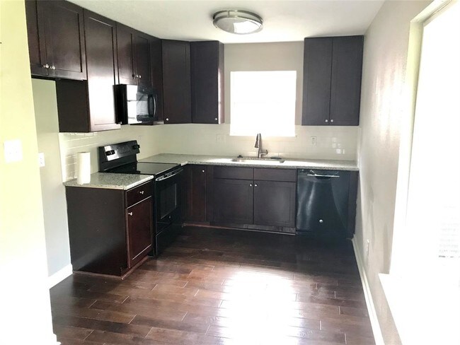 Foto del edificio - 12638 Copper Mill Dr