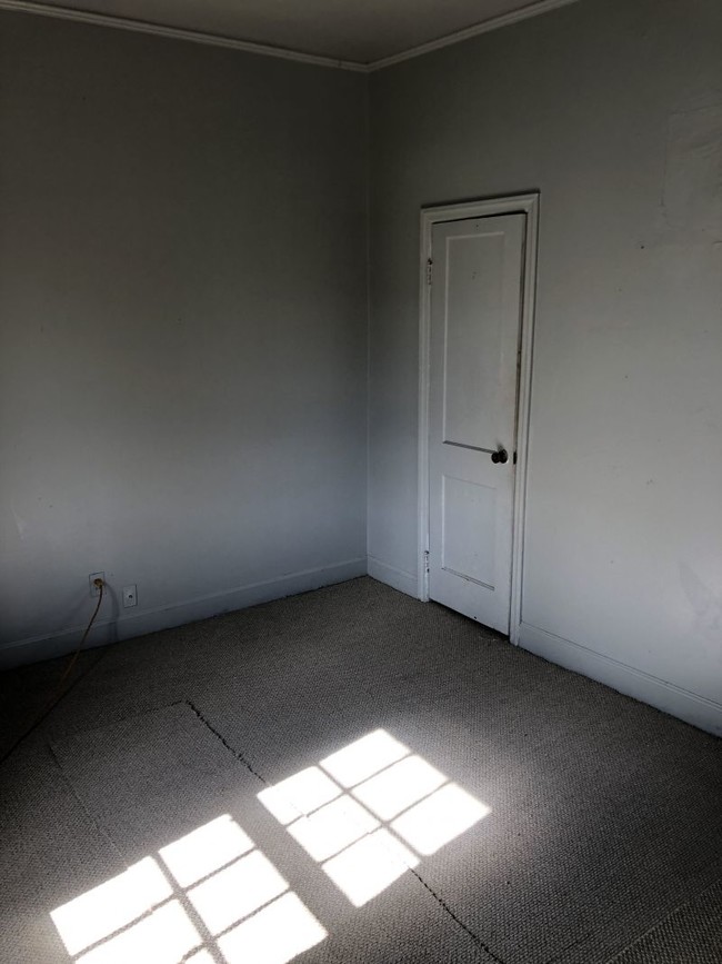 Building Photo - 1708 Thurmond St