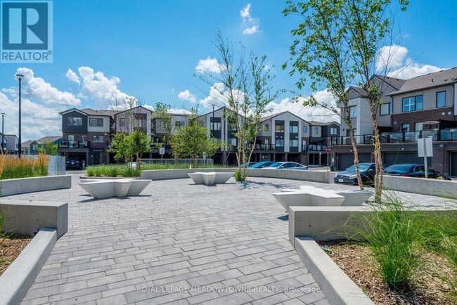 Building Photo - 1105 Leger Wy