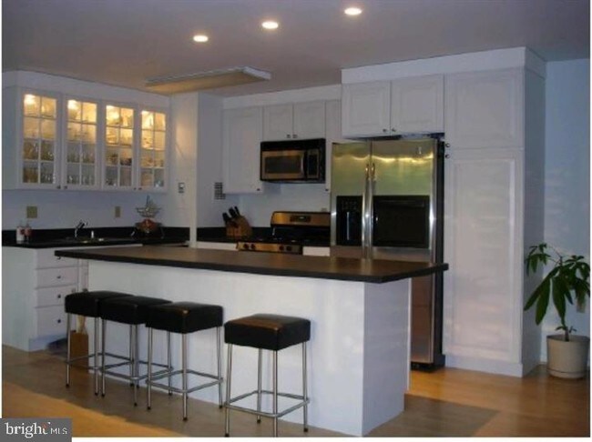 Building Photo - 7753 Patriot Dr