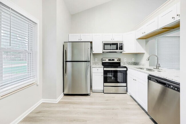 Building Photo - 610 Brentmeadow Cir