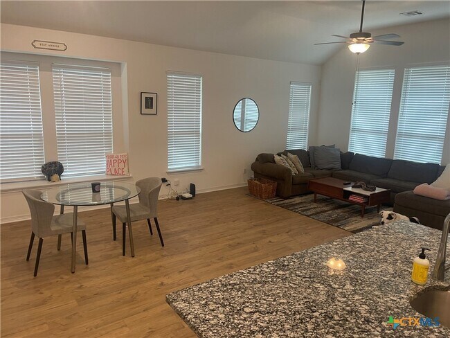 Building Photo - 336 Teakmill Trail