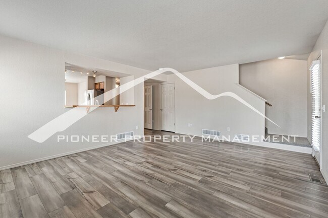 Foto del edificio - 7604 Firehawk Ln