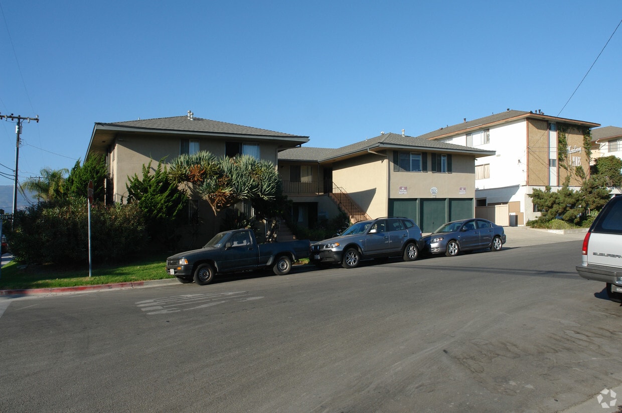 Building Photo - 6594 Segovia Rd