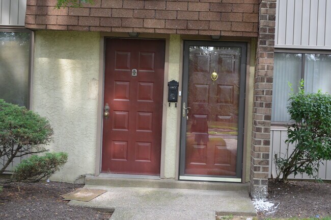 Foto del edificio - 4600B Acton Ct