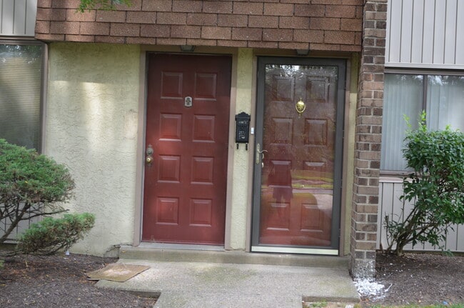 Building Photo - 4600B Acton Ct