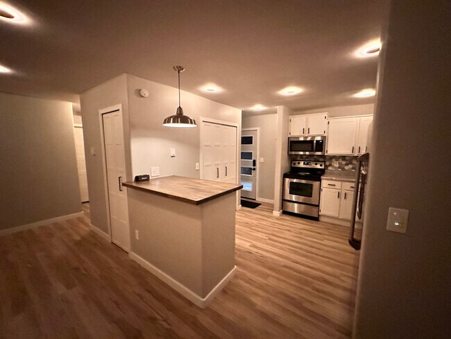 Foto del edificio - 326 E Livingston St