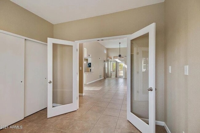 Foto del edificio - 1133 N 92nd St