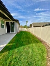 Building Photo - 3846 W Hearst Ct
