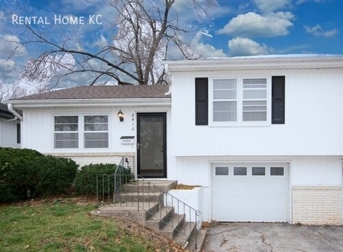 Foto del edificio - 8416 Lowell Ave