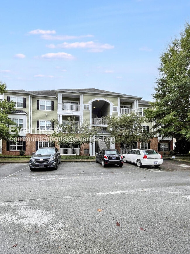 Building Photo - 8431 Callabee Way