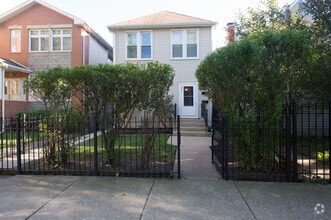 Building Photo - 4825 W Hutchinson St