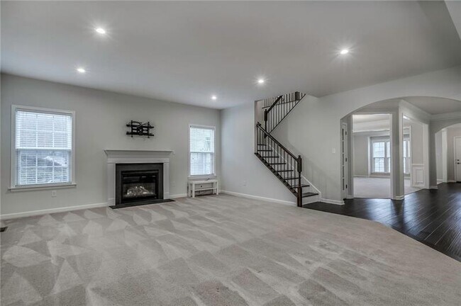 Building Photo - 4425 Walnut Ridge Cir