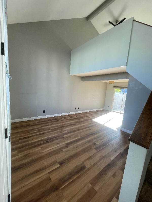 Photo - 4240 N Longview Ave Apartment