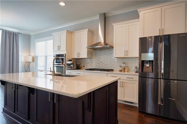 Building Photo - 6030 Richwood Cir